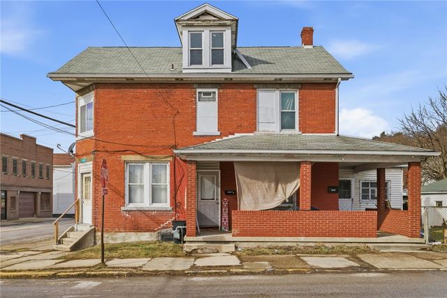 1301-1301.5 Penn Avenue, Jeannette, PA 15644