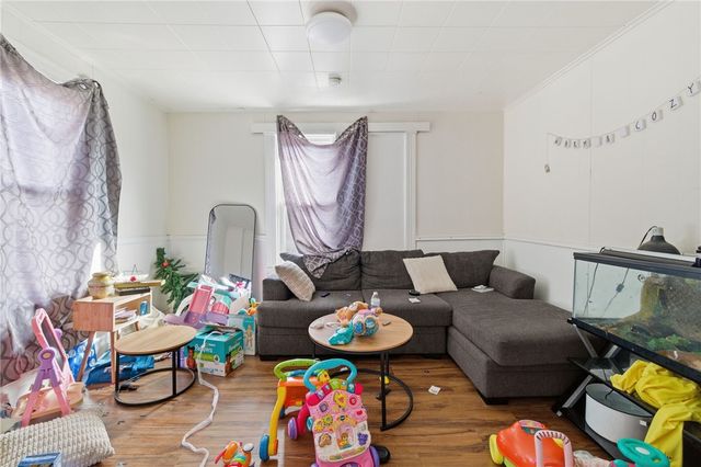 1301-1301.5 Penn Avenue, Jeannette, PA 15644