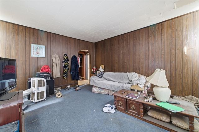 1301-1301.5 Penn Avenue, Jeannette, PA 15644