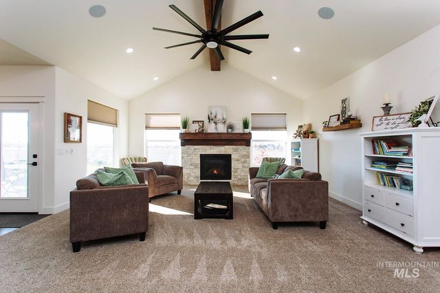 4089 N 2280 E, Filer, ID 83328