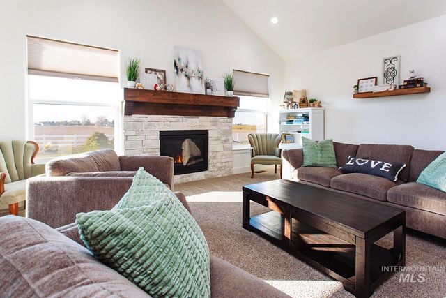 4089 N 2280 E, Filer, ID 83328