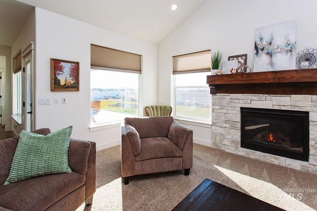 4089 N 2280 E, Filer, ID 83328