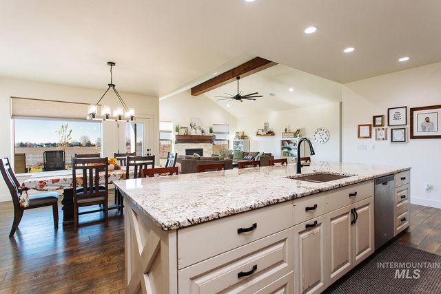 4089 N 2280 E, Filer, ID 83328