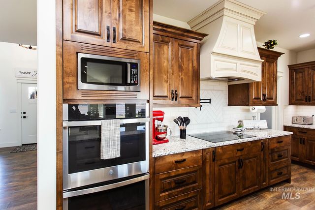 4089 N 2280 E, Filer, ID 83328