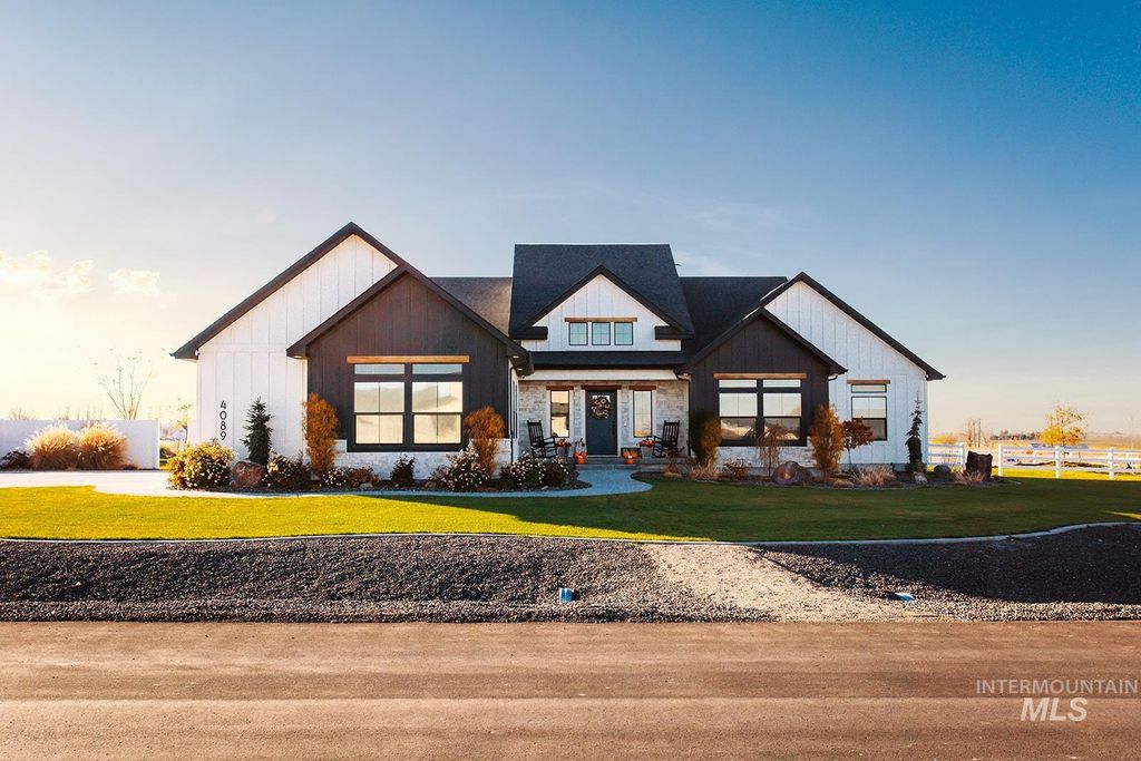 4089 N 2280 E, Filer, ID 83328