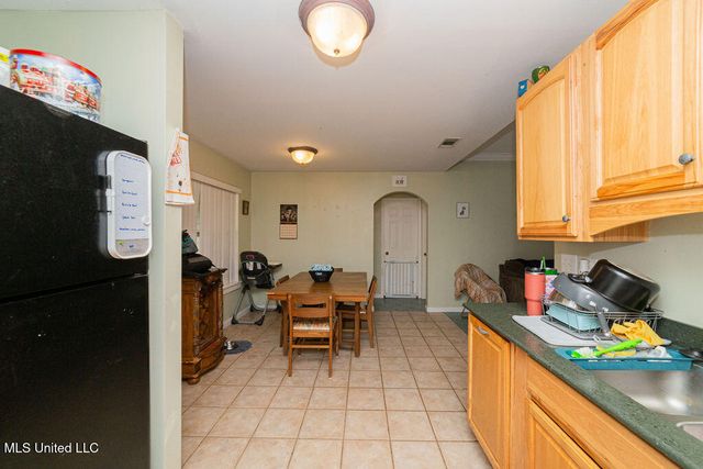 630 Edna Street, Waveland, MS 39576