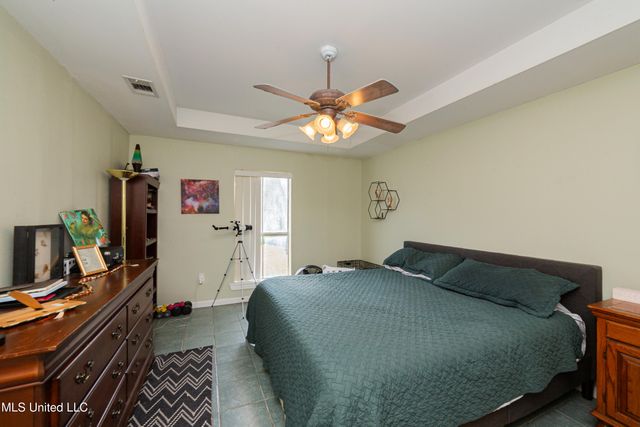 630 Edna Street, Waveland, MS 39576