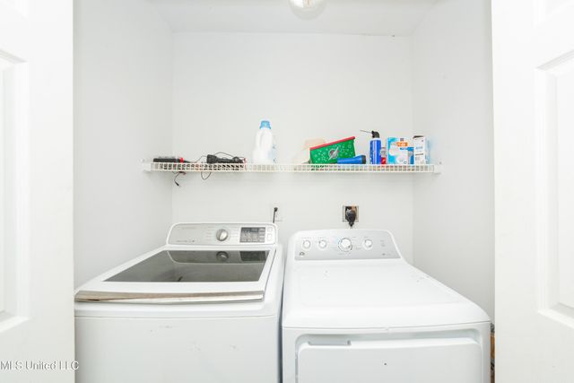 630 Edna Street, Waveland, MS 39576