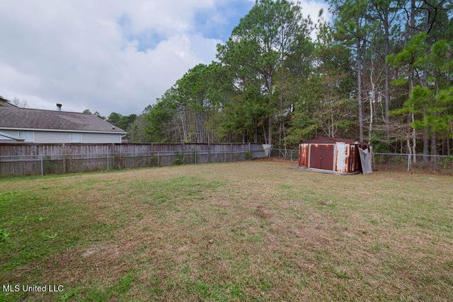 630 Edna Street, Waveland, MS 39576