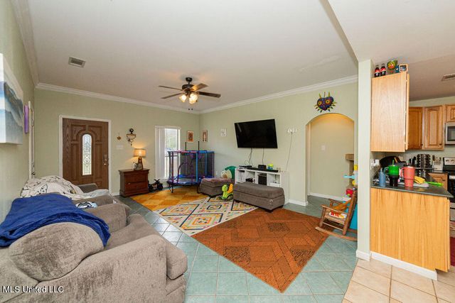 630 Edna Street, Waveland, MS 39576