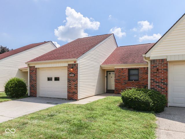 6407 Friendship Circle 15, Indianapolis, IN 46268