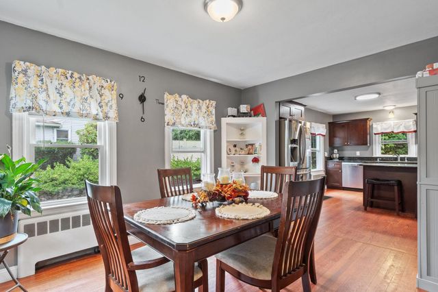 406 Lincoln St, Fitchburg, MA 01420