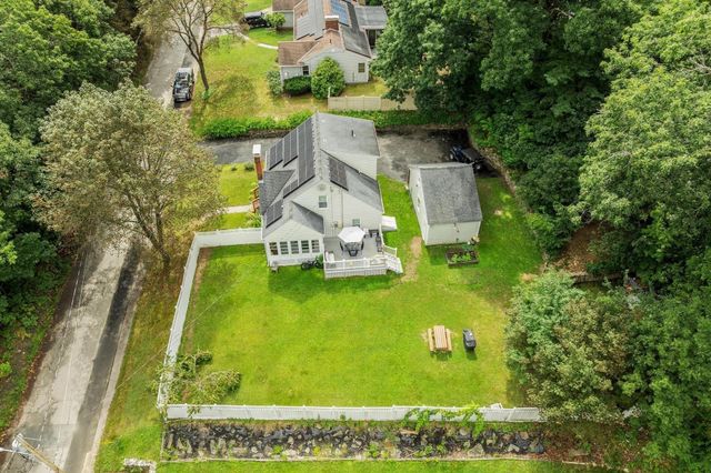 406 Lincoln St, Fitchburg, MA 01420