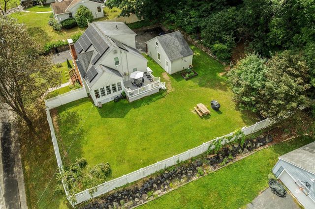 406 Lincoln St, Fitchburg, MA 01420