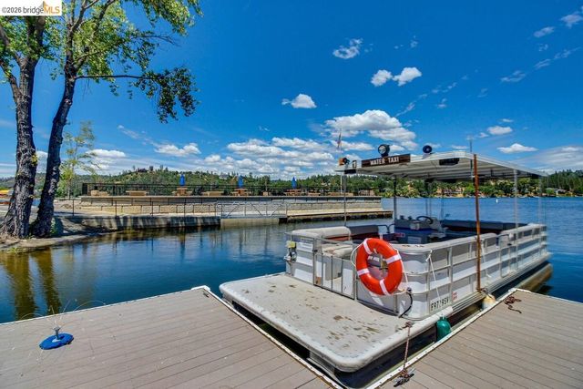 18996 Digger Pine St., Groveland, CA 95321