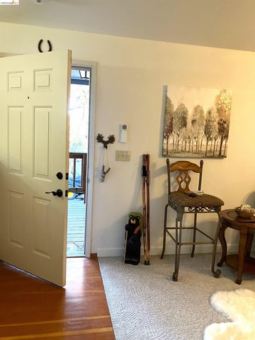 18996 Digger Pine St., Groveland, CA 95321