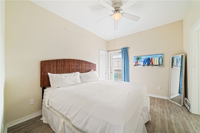 15206 Beach Way Dr, Corpus Christi, TX 78418
