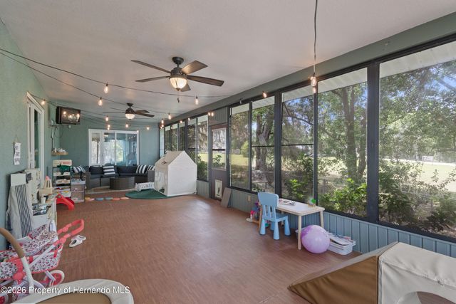 6497 Amber Ridge Circle, Brooksville, FL 34602