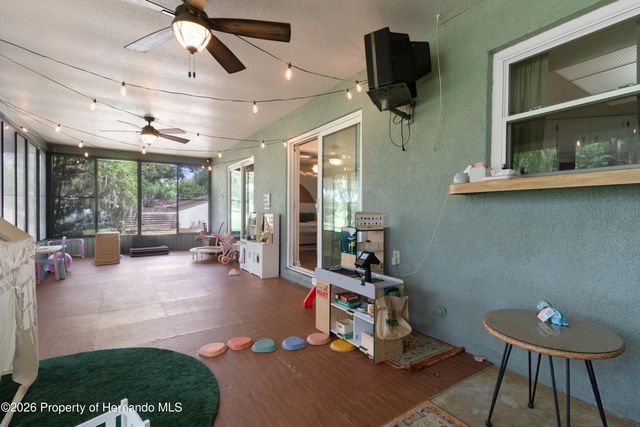 6497 Amber Ridge Circle, Brooksville, FL 34602