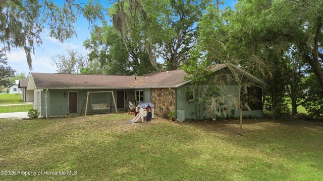 6497 Amber Ridge Circle, Brooksville, FL 34602