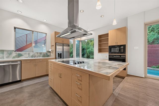 1634 Marshall Street, Houston, TX 77006