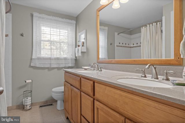 701 DECATUR DRIVE, Mount Laurel, NJ 08054