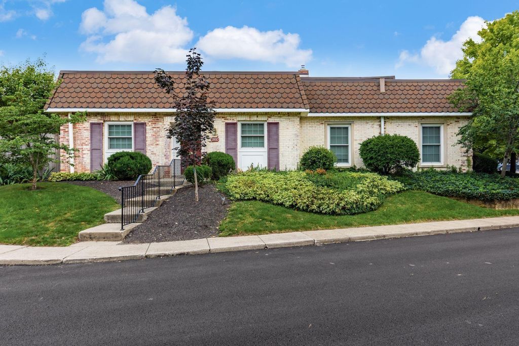 2850 Chateau Circle, 89, Upper Arlington, OH 43221