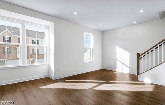 3 Peckwell St, Mount Olive Twp., NJ 07828