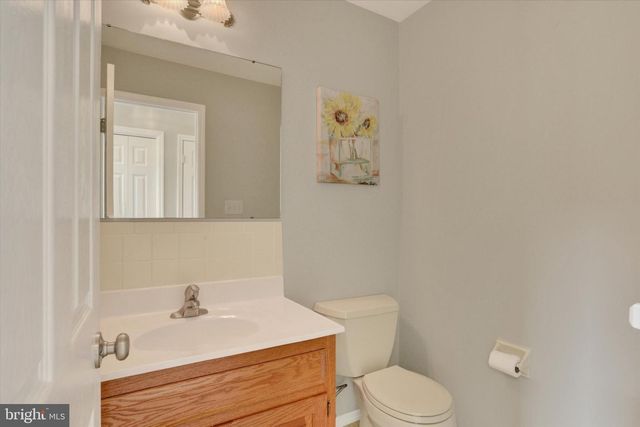 51 WHITE OAK BLVD, Mechanicsburg, PA 17050