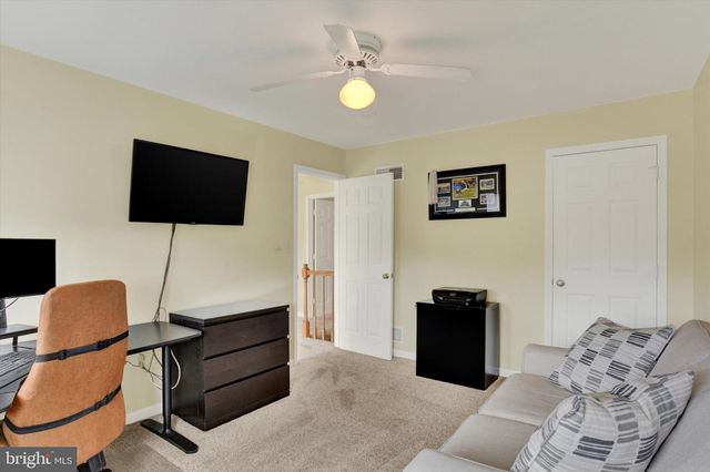 51 WHITE OAK BLVD, Mechanicsburg, PA 17050