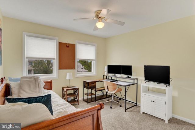 51 WHITE OAK BLVD, Mechanicsburg, PA 17050