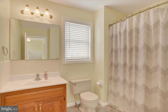 51 WHITE OAK BLVD, Mechanicsburg, PA 17050