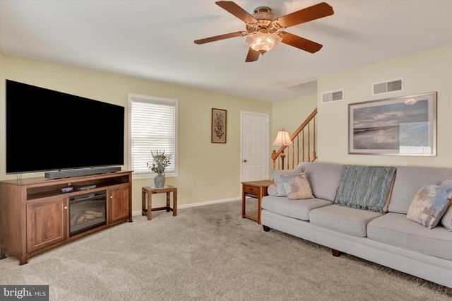 51 WHITE OAK BLVD, Mechanicsburg, PA 17050
