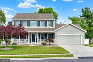 51 WHITE OAK BLVD, Mechanicsburg, PA 17050
