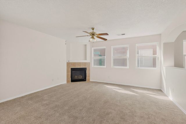 8300 Bluffs Edge Place NW, Albuquerque, NM 87120