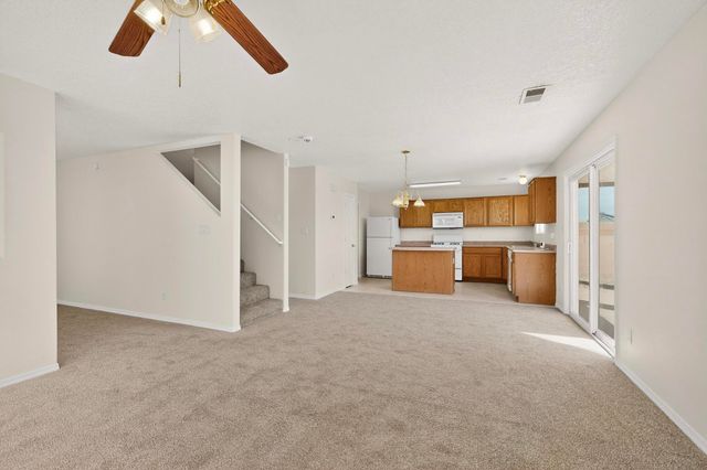 8300 Bluffs Edge Place NW, Albuquerque, NM 87120