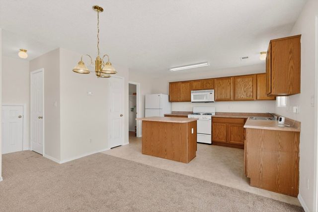 8300 Bluffs Edge Place NW, Albuquerque, NM 87120