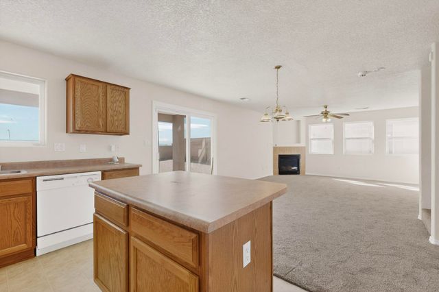 8300 Bluffs Edge Place NW, Albuquerque, NM 87120