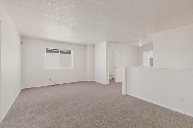 8300 Bluffs Edge Place NW, Albuquerque, NM 87120