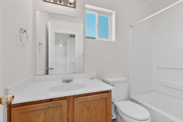 8300 Bluffs Edge Place NW, Albuquerque, NM 87120