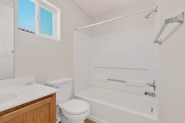 8300 Bluffs Edge Place NW, Albuquerque, NM 87120