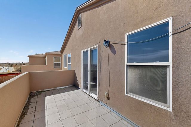 8300 Bluffs Edge Place NW, Albuquerque, NM 87120