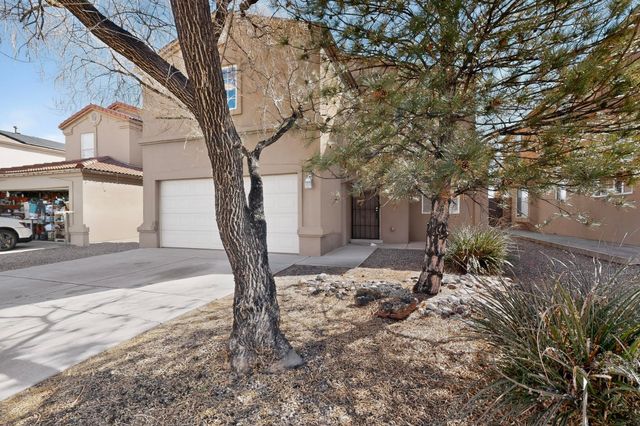 8300 Bluffs Edge Place NW, Albuquerque, NM 87120