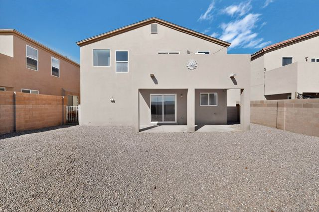 8300 Bluffs Edge Place NW, Albuquerque, NM 87120