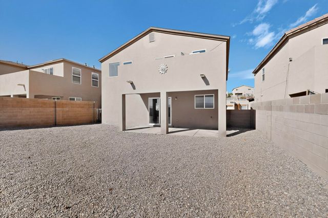 8300 Bluffs Edge Place NW, Albuquerque, NM 87120