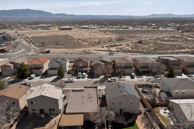 8300 Bluffs Edge Place NW, Albuquerque, NM 87120