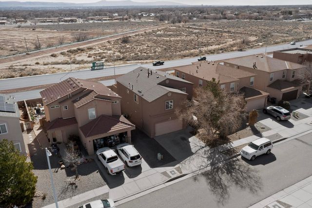 8300 Bluffs Edge Place NW, Albuquerque, NM 87120