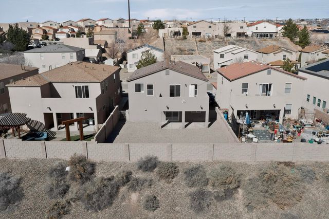 8300 Bluffs Edge Place NW, Albuquerque, NM 87120