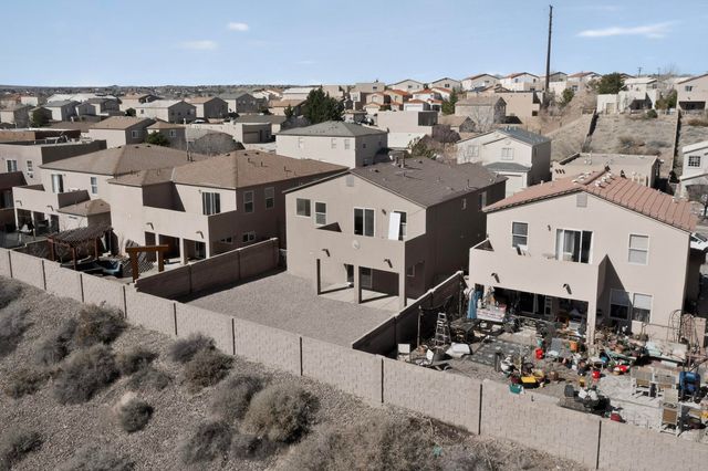 8300 Bluffs Edge Place NW, Albuquerque, NM 87120