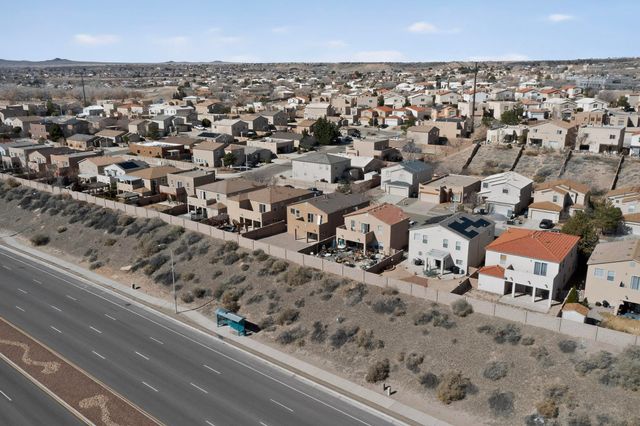 8300 Bluffs Edge Place NW, Albuquerque, NM 87120